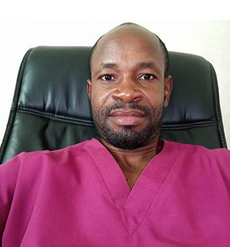 Mr. Jackson Tabka Kombat
Titkár